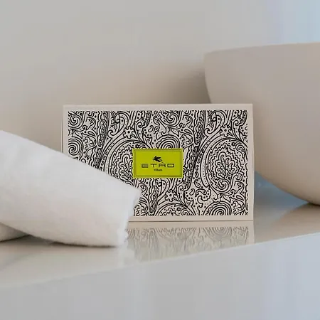 Piccola Maesta' Boutique アパートホテル 4*