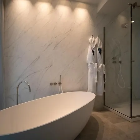 Piccola Maesta' Boutique チヴィタノーヴァ・マルケ