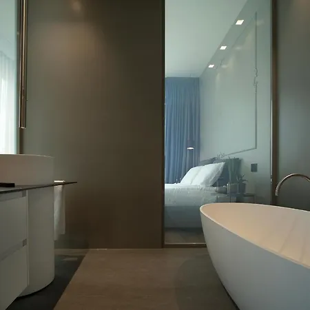 アパートホテル Piccola Maesta' Boutique チヴィタノーヴァ・マルケ