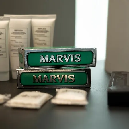 Piccola Maesta' Boutique 4* チヴィタノーヴァ・マルケ