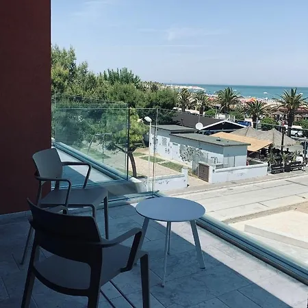 Piccola Maesta' Boutique